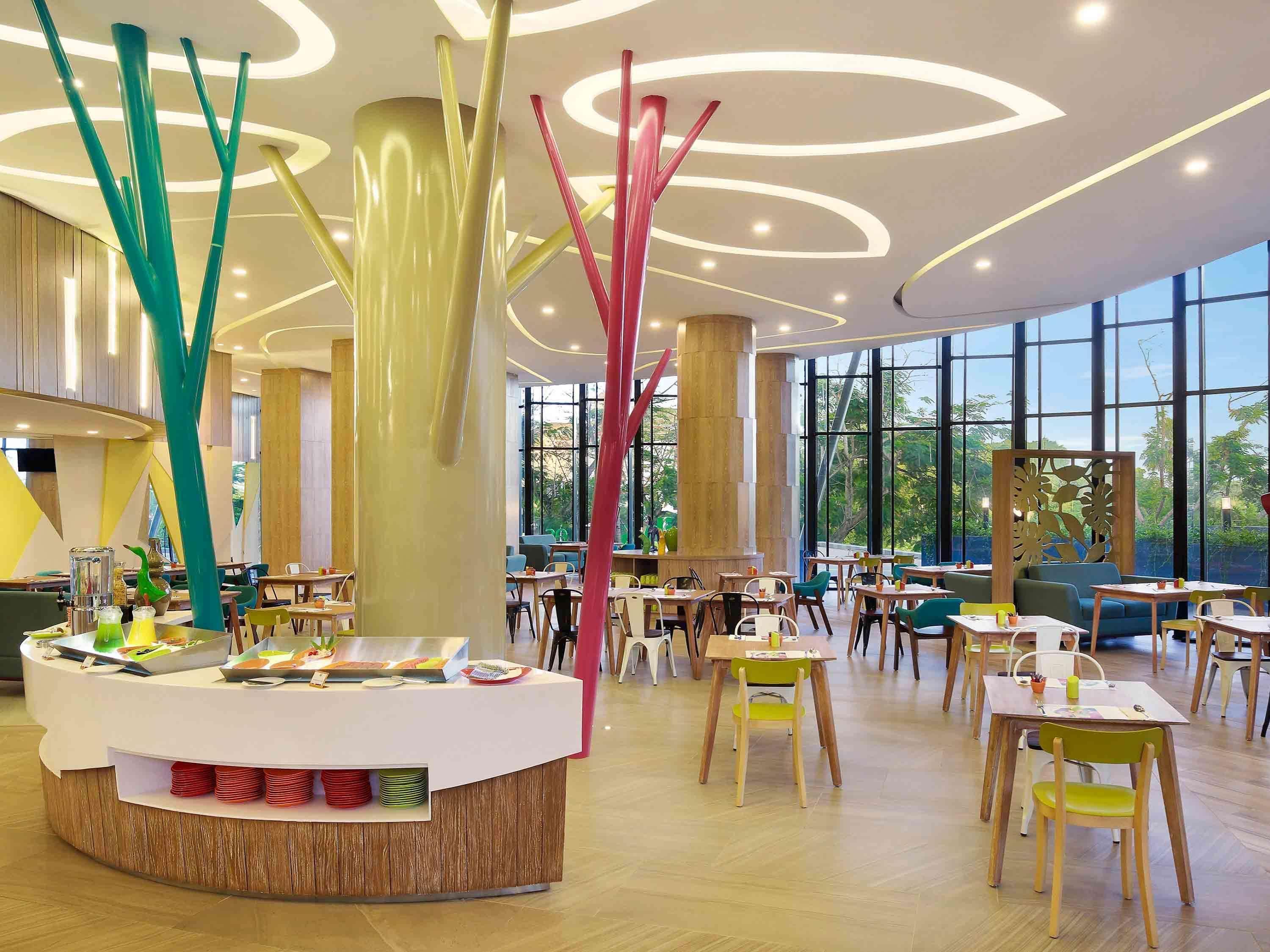 Hotel Ibis Styles Bogor Raya Esterno foto